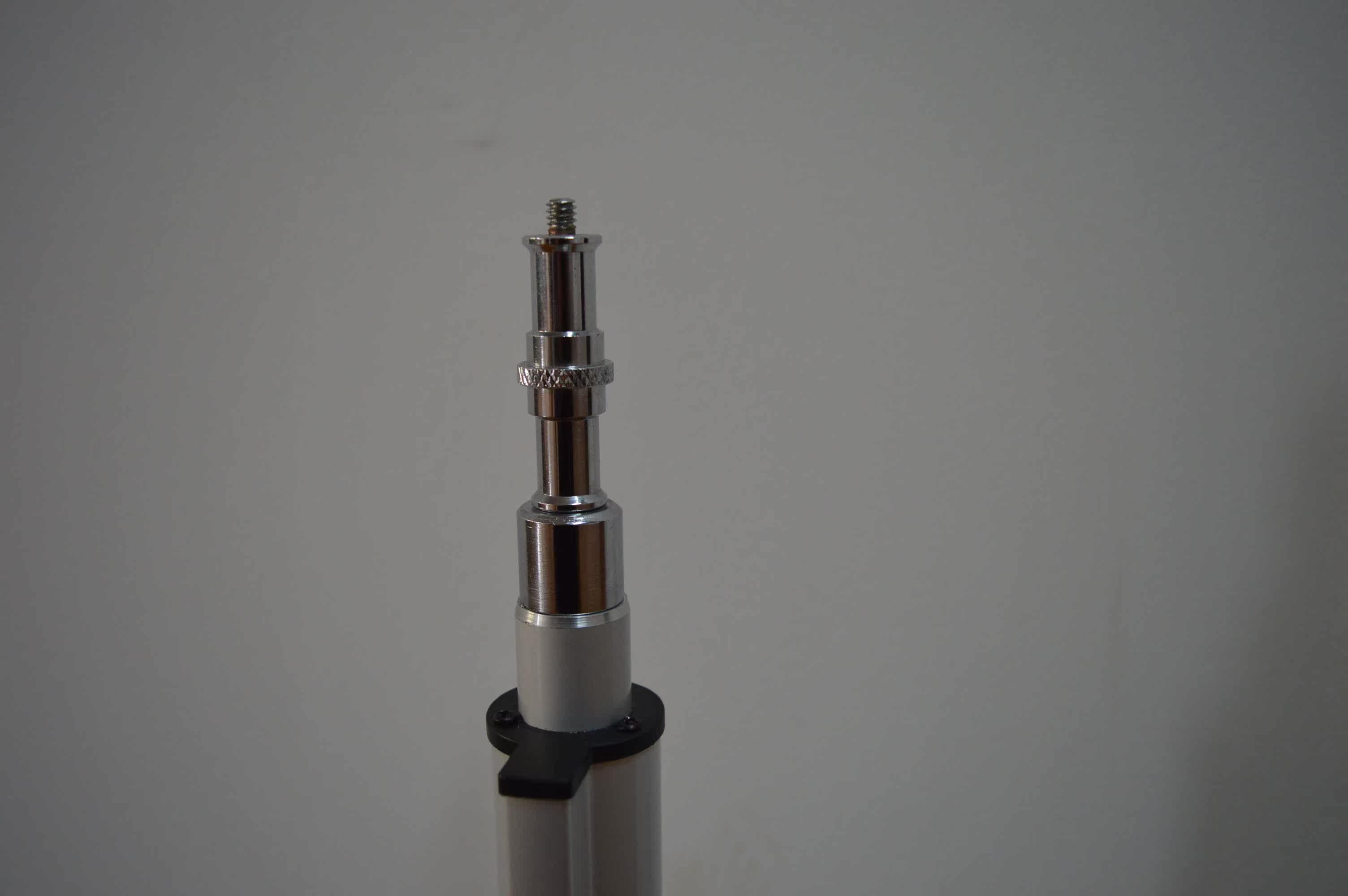 。数码相机电动升降杆 升降器 YNT-01带电源 有线手柄与无线遥控使用感如何?