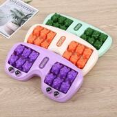 足底按摩器足部脚部足疗养生家用腿部穴位磁珠四排滚轮脚底按摩器