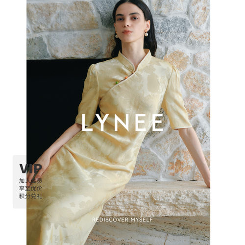 LYNEE提花醋酸中袖旗袍裙
