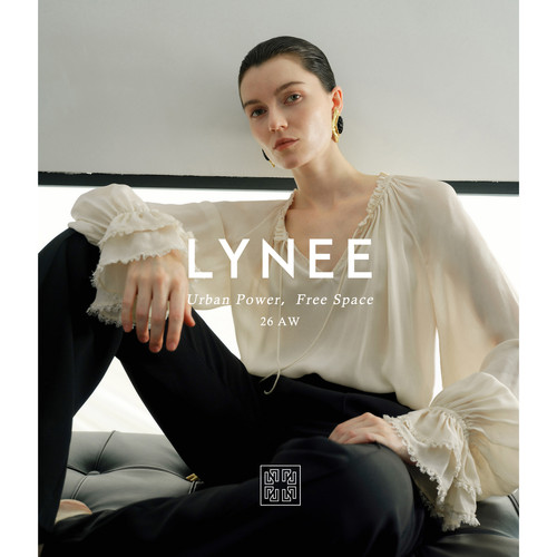 LYNEE法式蕾丝荷叶边V领衬衫