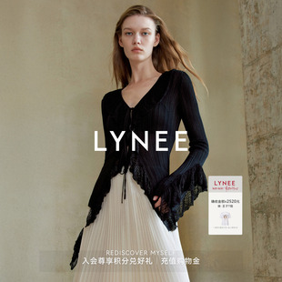 上衣 女2026春夏优雅时尚 LYNEE 设计感蕾丝荷叶边V领收腰针织开衫