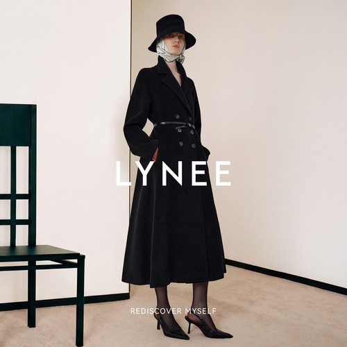 新LYNEE【女主角】韩系千金赫本A字裙摆收腰苏力大衣/羊毛风衣