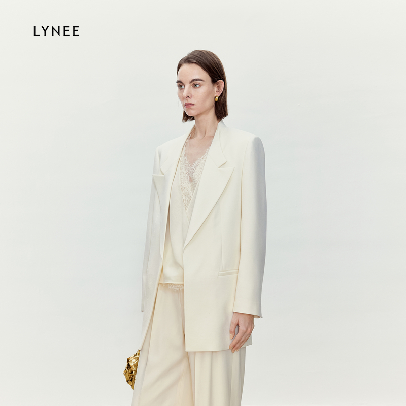 LYNEE 100进口绵羊毛简约戗驳领宽松西装外套女通勤感气质西服
