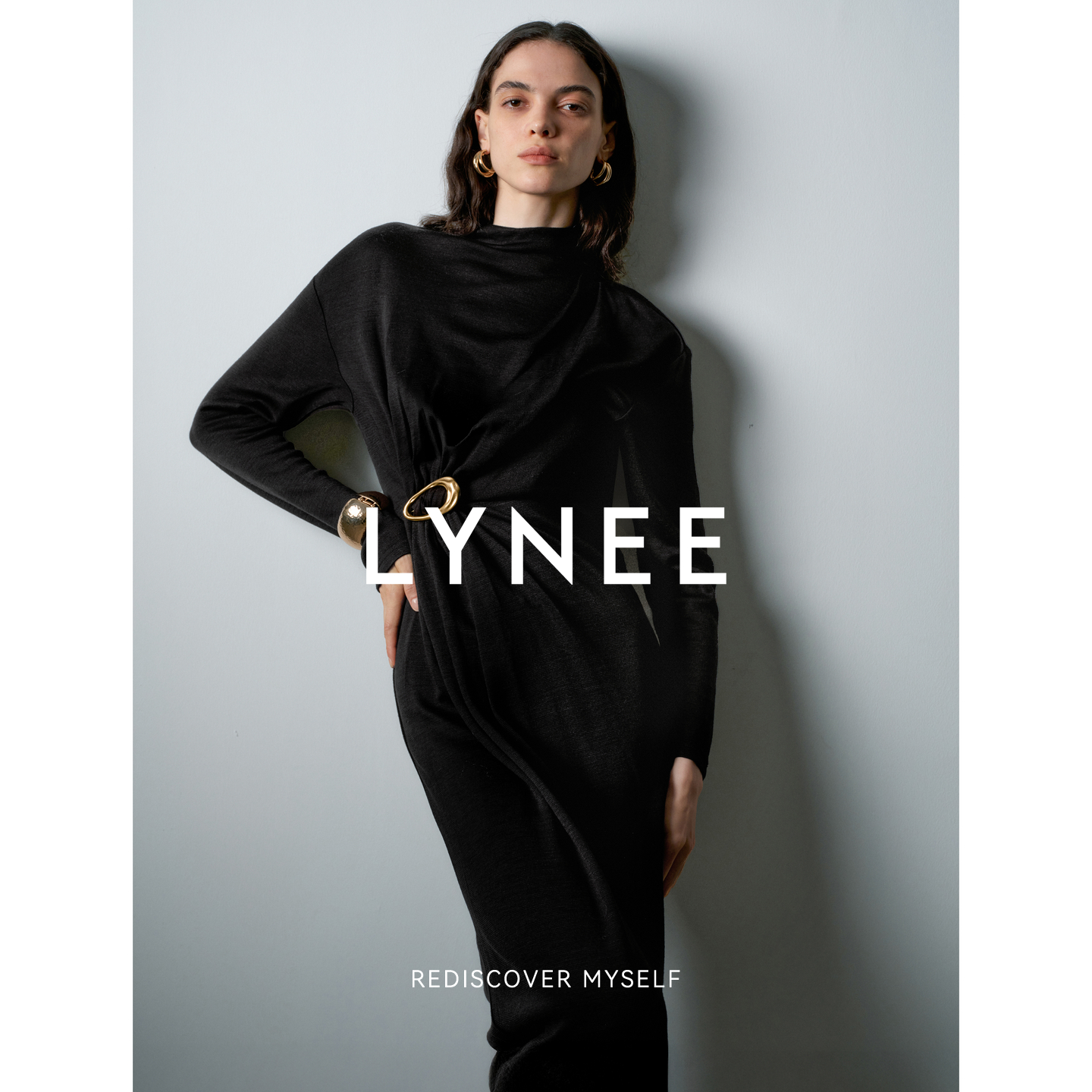 LYNEE【女神裙】黑色腰间皱褶羊毛连衣裙 秋冬设计感百搭小黑裙