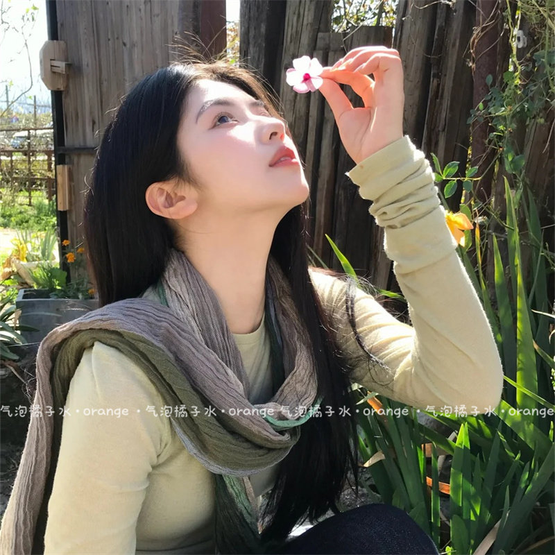 清冷文艺感撞色褶皱围巾复古民族风川西大理旅游拍照丝巾围脖披肩