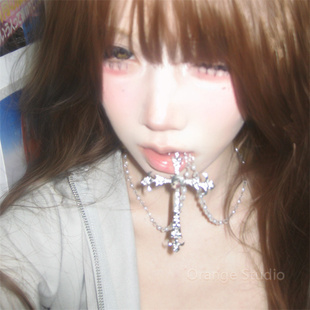 银色甜酷十字架项链复古哥特风长款镶钻锁骨链y2k千禧亚文化颈链