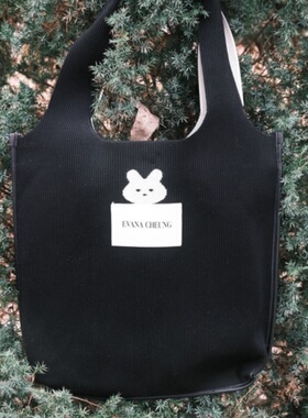 Evana Cheung 科技布兔子纪念版包包 N+78