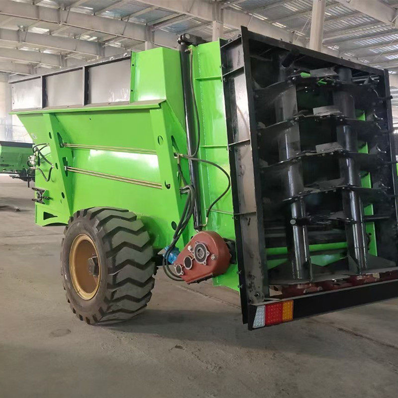 拖拉机带撒粪机 农用撒粪车大棚果园养殖场抛粪机干湿颗粒施肥机