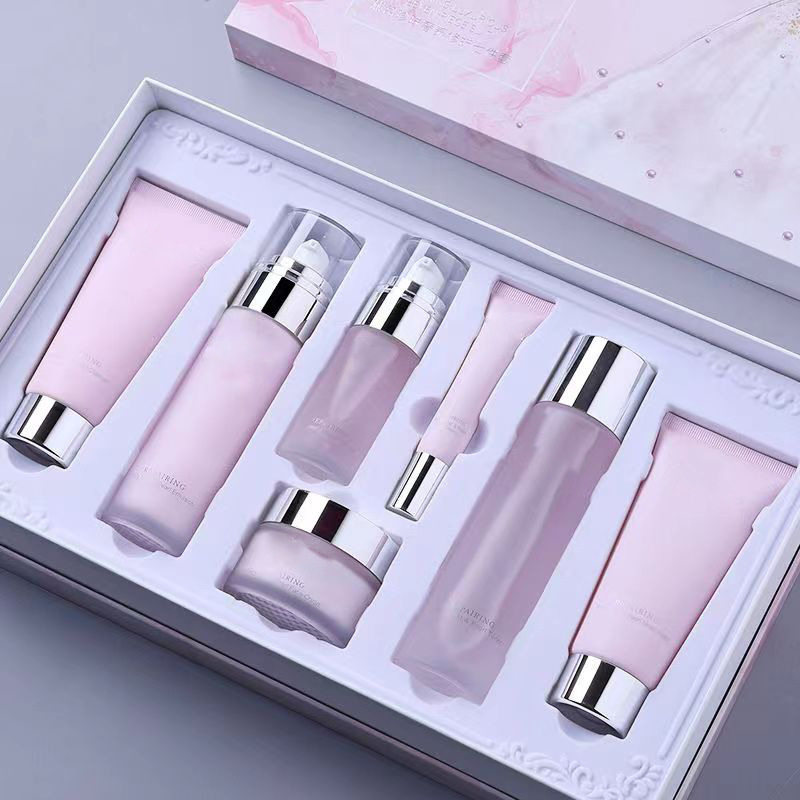欧佩燕窝七件套护肤品套装补水保湿滋润化妆品全套