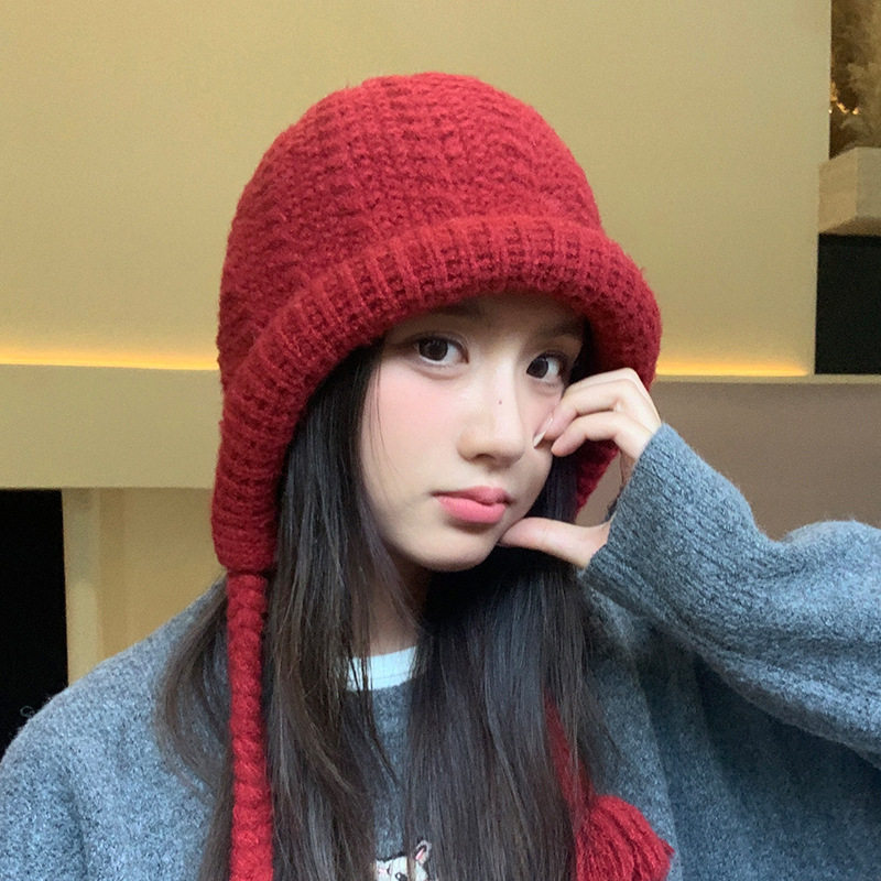 红色流苏毛线帽子2025新款编织时尚女潮秋冬季保暖手工辫子针织帽