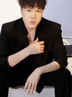 【树林送福利】简约日常百搭设计款上衣CS22569