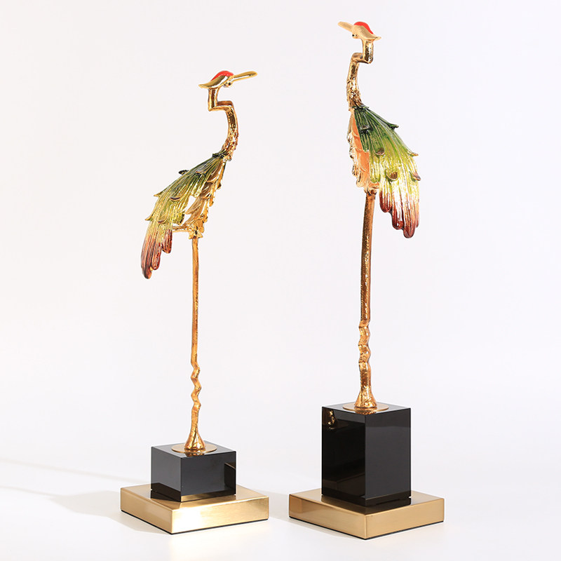 现代创意轻奢彩色丹顶鹤摆件电视柜酒柜桌面客厅玄关装饰金属摆设