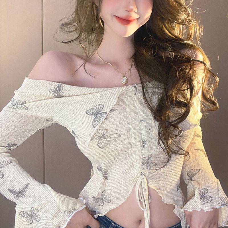 简遇luck品质女装辣妹一字肩T恤女装新款早秋木耳边喇叭袖蝴蝶设