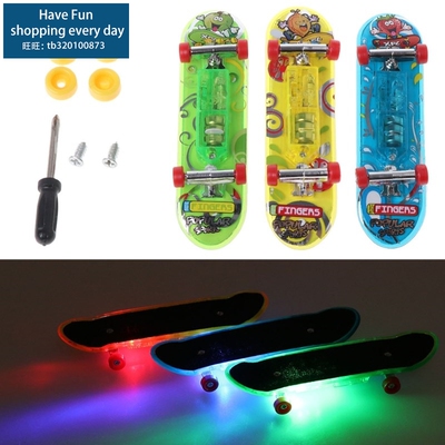Top Quality 2pcs LED Mini Skateboard Finger Board Tech Deck