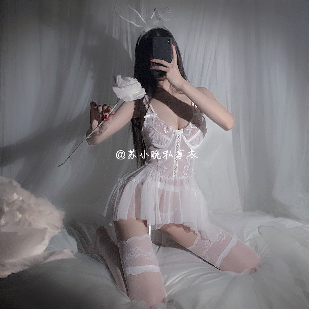 苏小晚 法式诱惑~性感少女蕾丝刺绣透视吊带裙家居服纯欲风公主裙