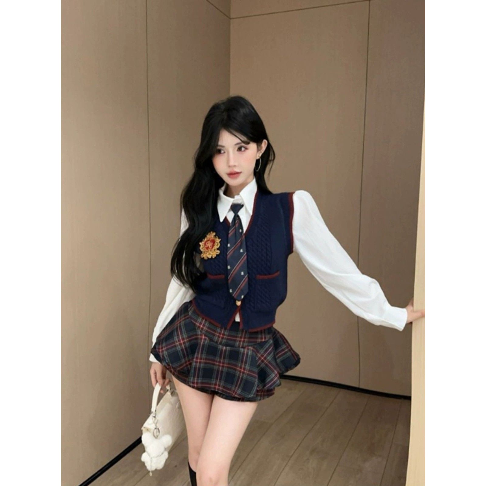 韩版小众学院风jk秋冬新款修身显瘦洋气衬衫马甲背心时尚套装女秋,模玩/动漫/周边/娃圈三坑/桌游,JK制服/DK制服/学生装cos,淘宝优惠券,粉丝福利购,淘宝优惠卷