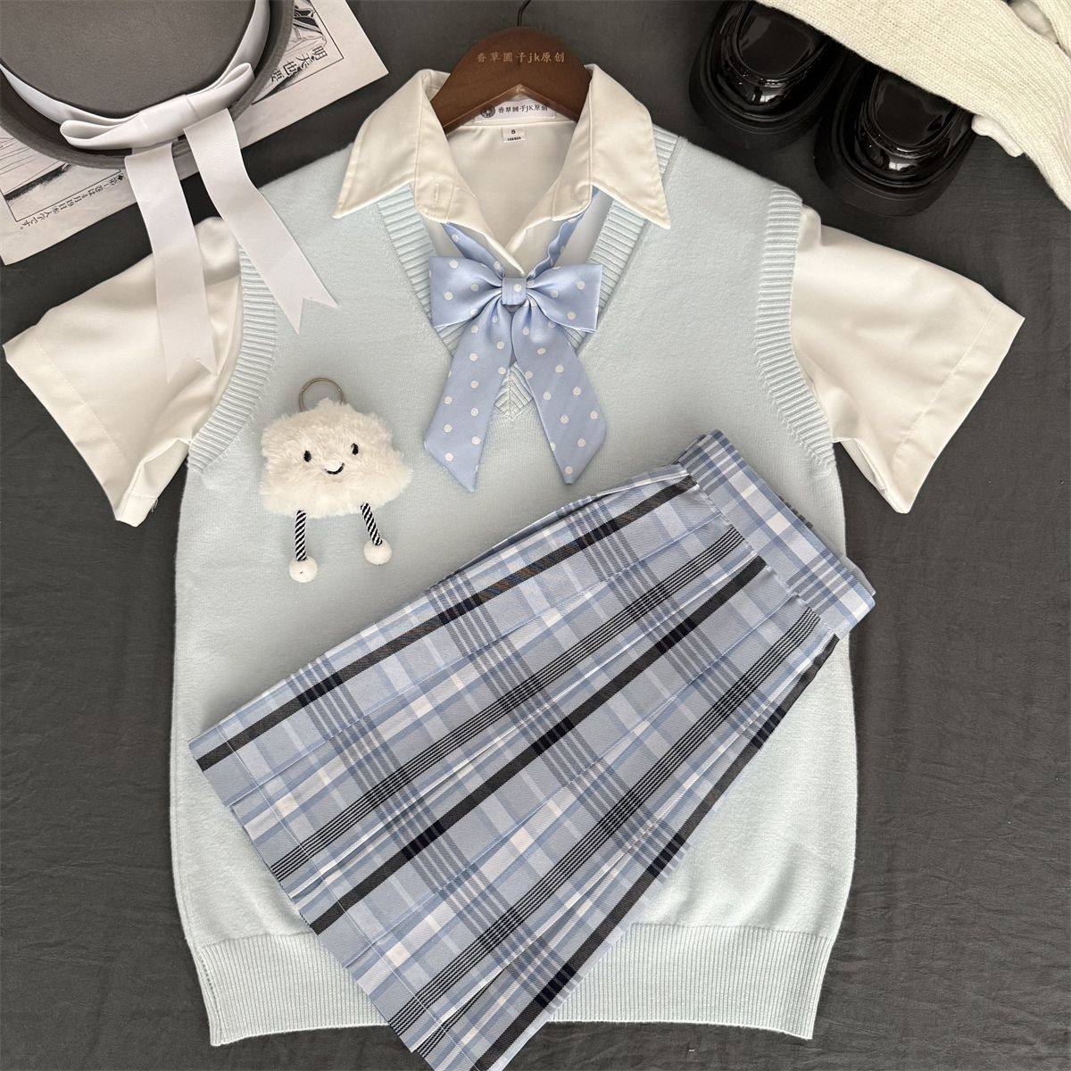 香草圆子JK原创正版格裙毛衣背心衬衫制服套装学院风女秋季叠穿