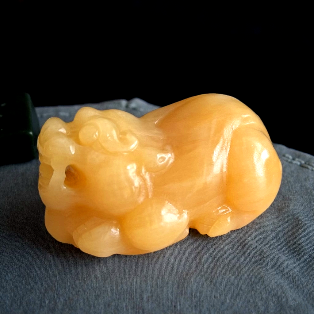 天然玉石黄玉貔貅摆件招财皮丘家居客厅办公室装饰品送礼原石雕刻