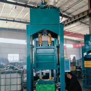 服装打包机四开门棉纺布料压缩打包全自动提箱打包机出口国外