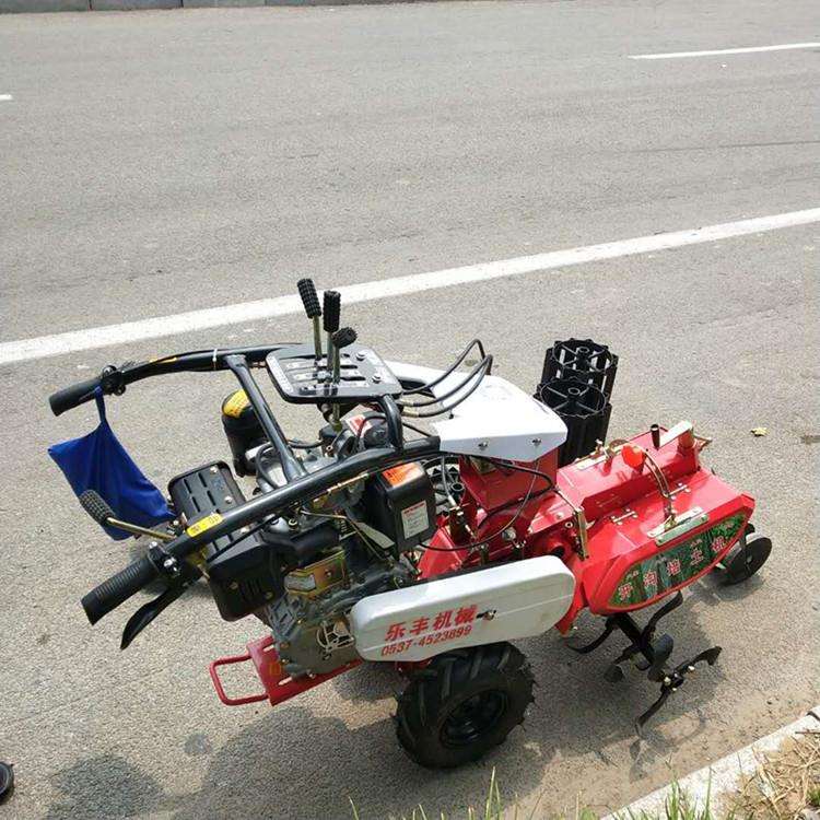 大葱封葱埋土机农用草莓种植起垄机农用土豆开沟培土机型号