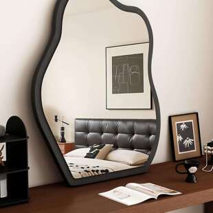 中古风化妆镜梳妆台镜子卧室家用云朵装饰镜可壁挂台式桌面美妆镜