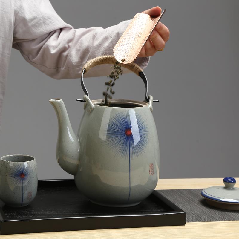 2升陶瓷大茶壶手绘复古泡茶壶凉水壶铁制手柄提梁壶餐厅水乐之芸