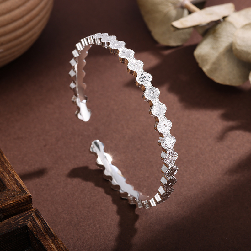 日本品质白铜镀银手镯波浪碎冰冰车花手镯菱格银镯闭口实心手环银