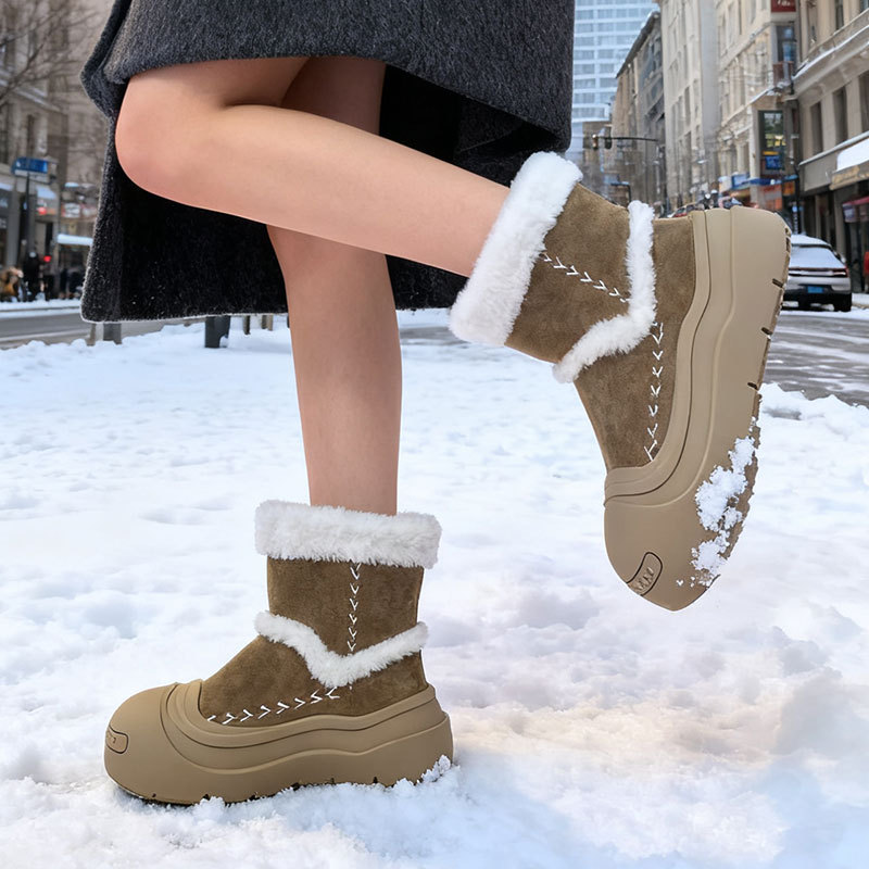 百搭厚底防滑加绒皮毛一体雪地靴女2025冬季新款超火保暖网红棉靴