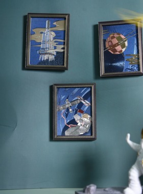 航天文创纪念时刻相框冰箱贴东方红一号长五航天员空间站礼品套装