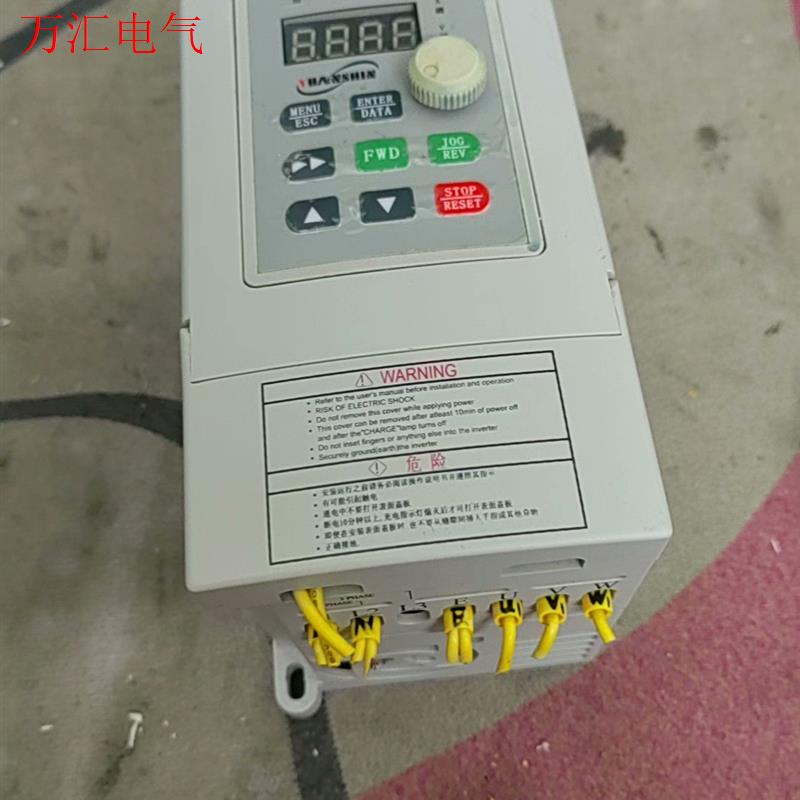 源信变频器 YX2000-2S0007G 拆机九成新(议价)