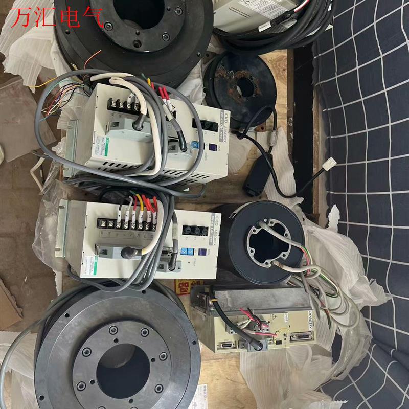 日本CKD驱动器AX9000GH加马达两套,AX9000TS(议价)
