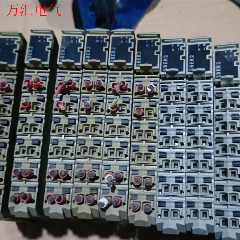 施耐德sber2 拆机功能包好,有意(议价)