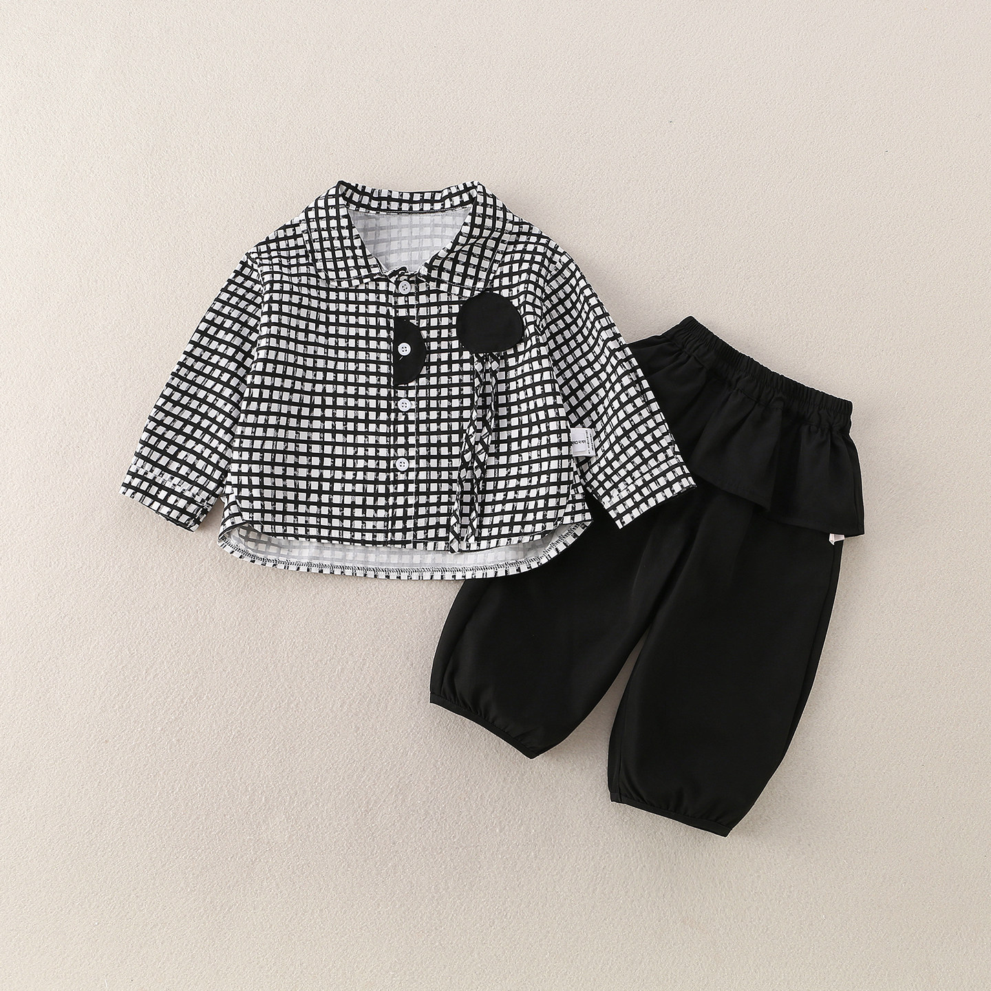 婴儿宝宝衣服春秋套装分体秋上衣裤子两件套秋装格子可爱超萌早秋