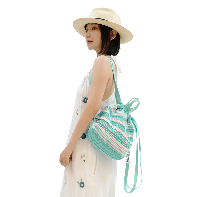 KNITFANATICS旅游渡假女双肩背包