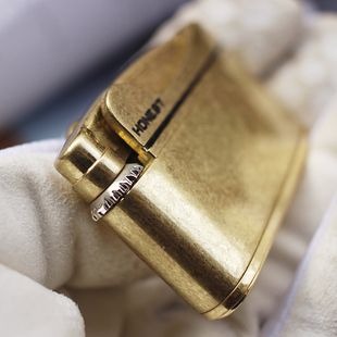 百诚斜火砂轮充气滚花铜复古外壳一体烟斗专用明火怀旧磕头打火机