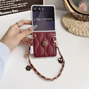 山茶花适用三星zflip7手机壳新款折叠屏波浪羽绒服zflip6简约纯色手机套zflip5全包保护壳斜挎链防摔秋冬女款