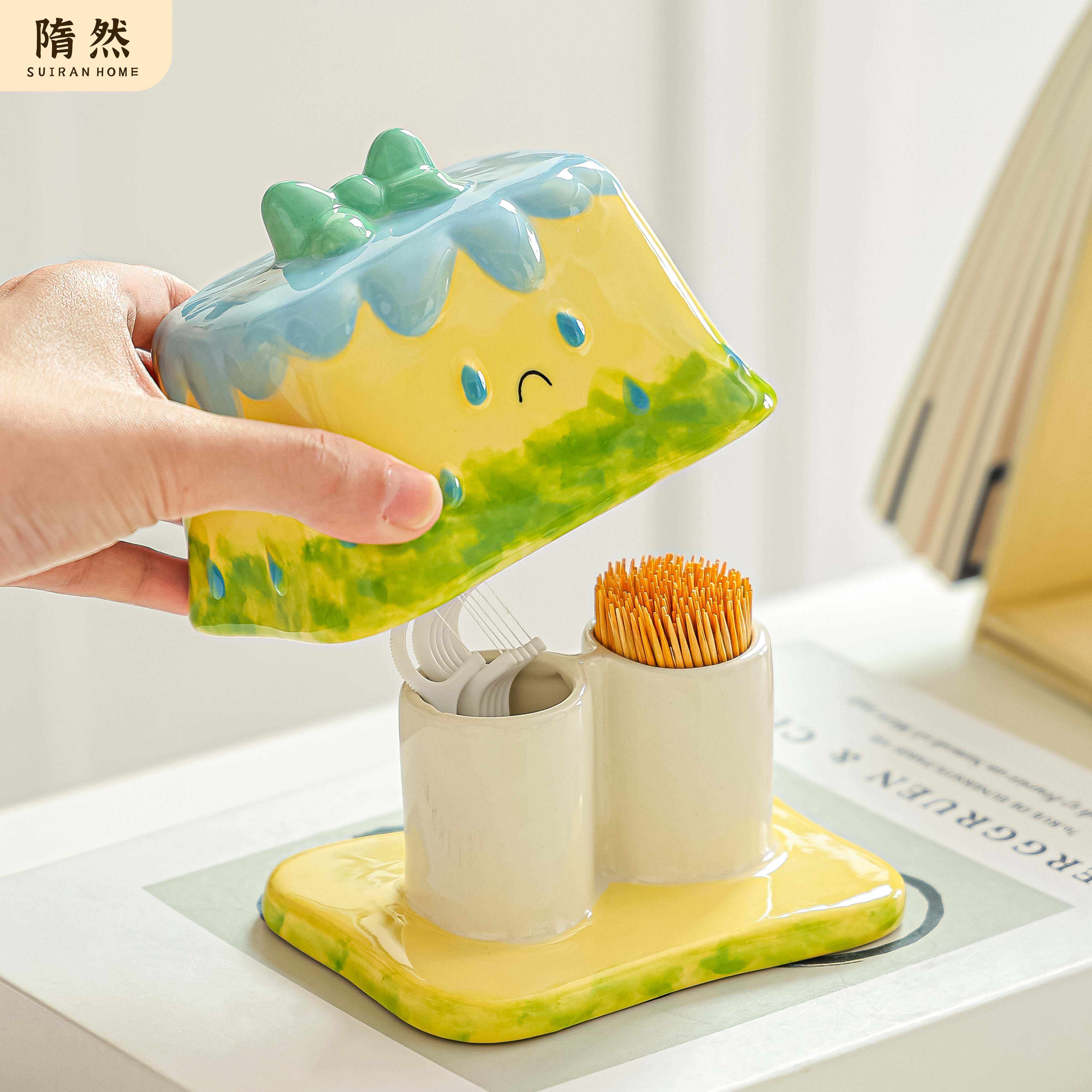 小哭包牙签盒2025新款高颜值牙签筒家用创意可爱棉签罐牙线收纳盒,收纳整理,牙签盒,淘宝优惠券,粉丝福利购,淘宝优惠卷