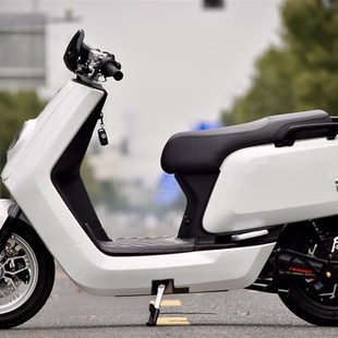 小牛NQI电动车NGT摩托车改装高速新品同比九号E200P配置男士整车