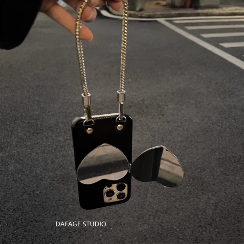 ins潮酷补妆电镀爱心镜子手提适用苹果15promax链条iphoe16手机壳