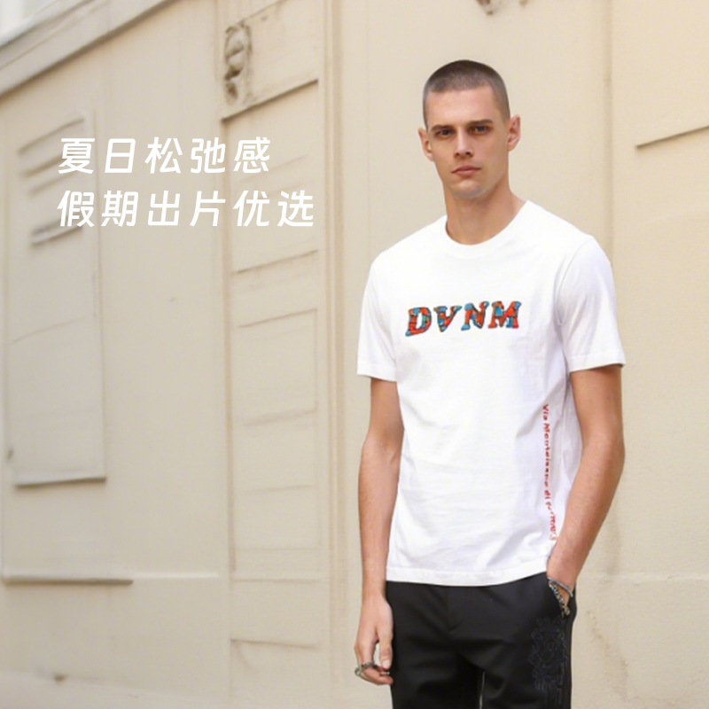刺绣LOGO纯棉亲肤舒适圆领T恤