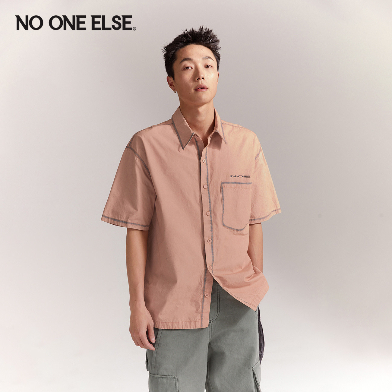 NO ONE ELSE字母印花短袖衬衫男女款2026夏季新品宽松翻领上衣