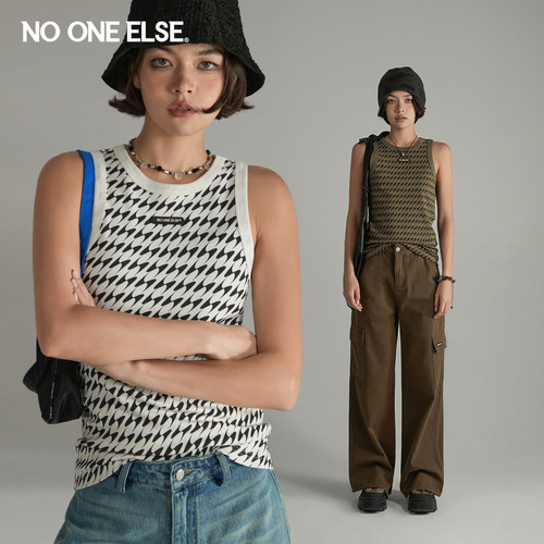 NOONEELSE撞色满印背心