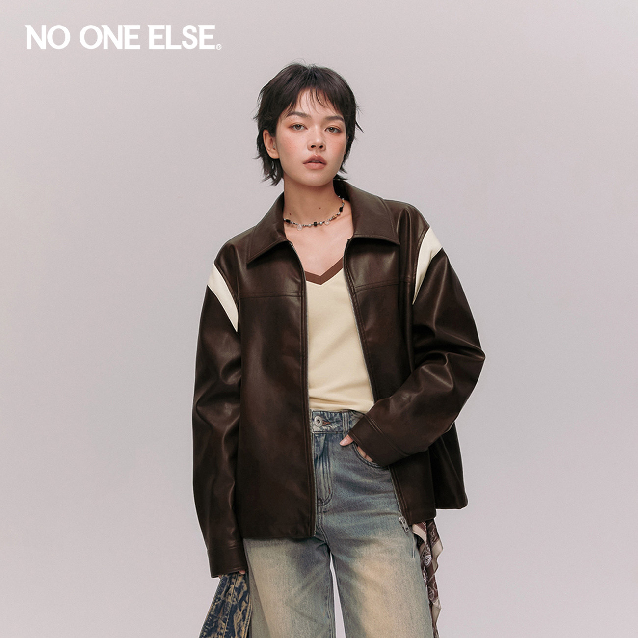 NO ONE ELSE撞色拼接PU皮夹克男女2026春秋新款美式压花翻领外套