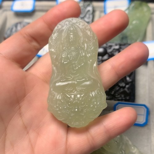 观音吊坠天然岫玉手把件