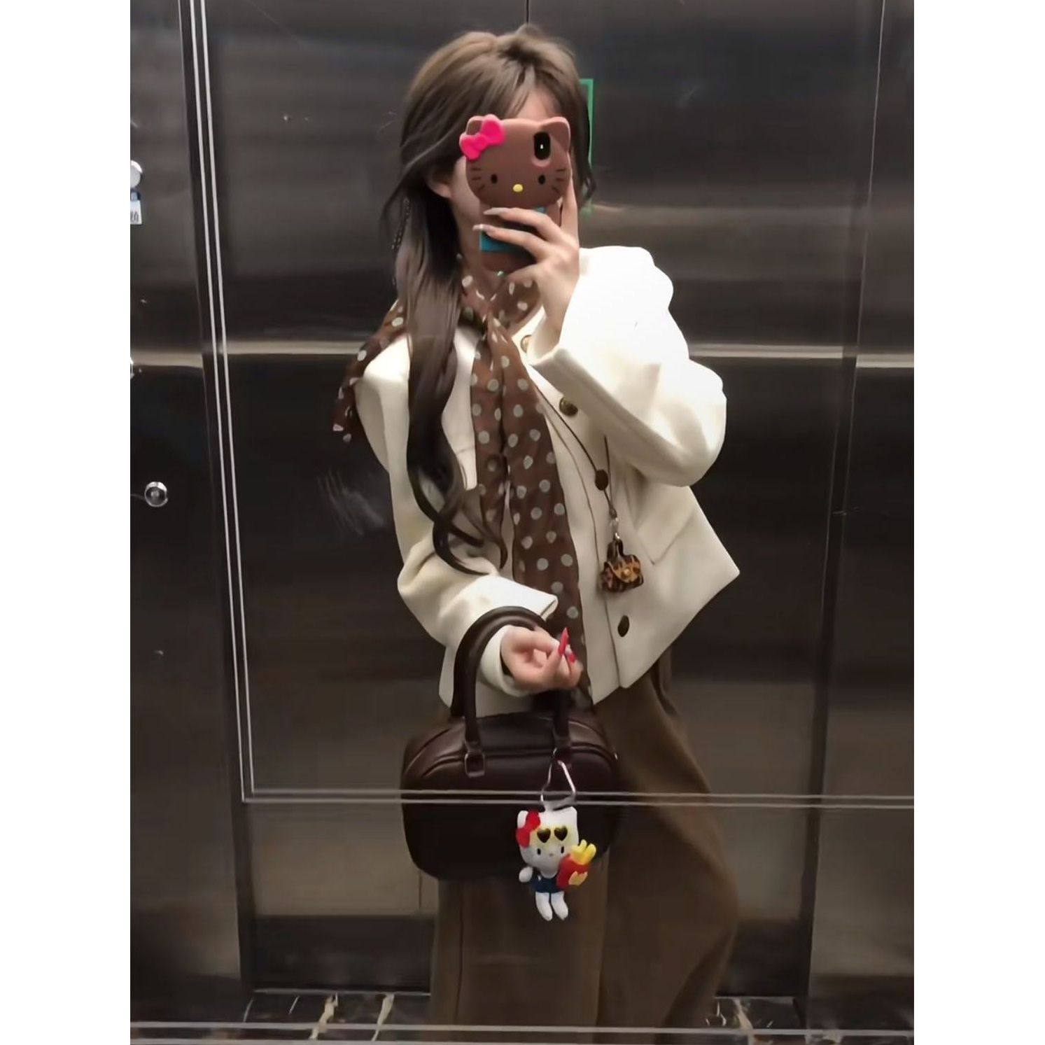 法式白色小香风外套女2025秋季新款设计感超好看短款显瘦夹克上衣,女装/女士精品,时尚套装,淘宝优惠券,粉丝福利购,淘宝优惠卷