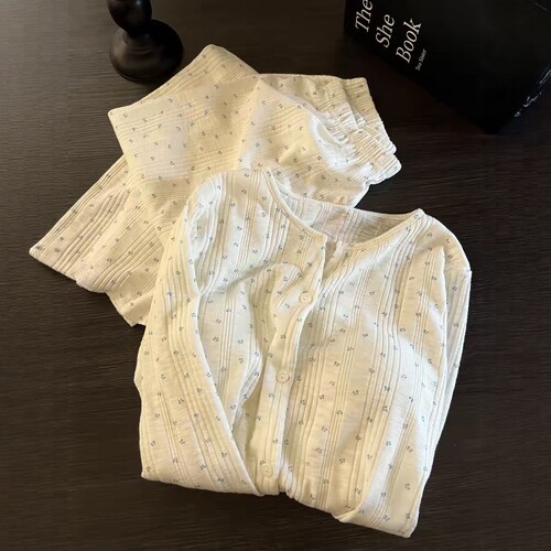温柔系甜美小碎花纯棉带胸垫睡衣