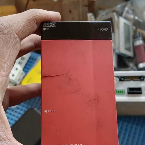议价Q系列PLC，Q61P-A1电源，壳子有点碎了 便宜可维修