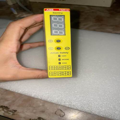 议价abb延时安全继电器+Sentry+TSR10+2可维修