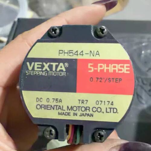 议价VEXTA PH544-NA 五相步进电机，，DC0可维修