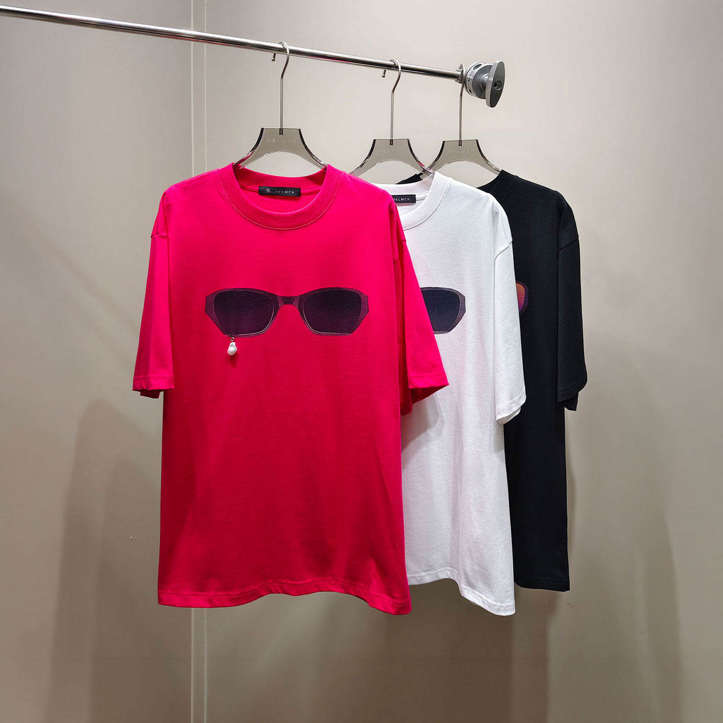 MBS.欧洲站新款HELMCH南油高端眼镜印花钉珠T恤圆领宽松大版上衣